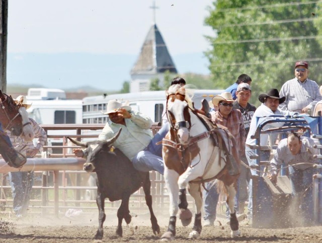 T/D Rodeo photo.  CowboyDuffYo  aka Duffy Ducheneaux Indian cowboy, 
